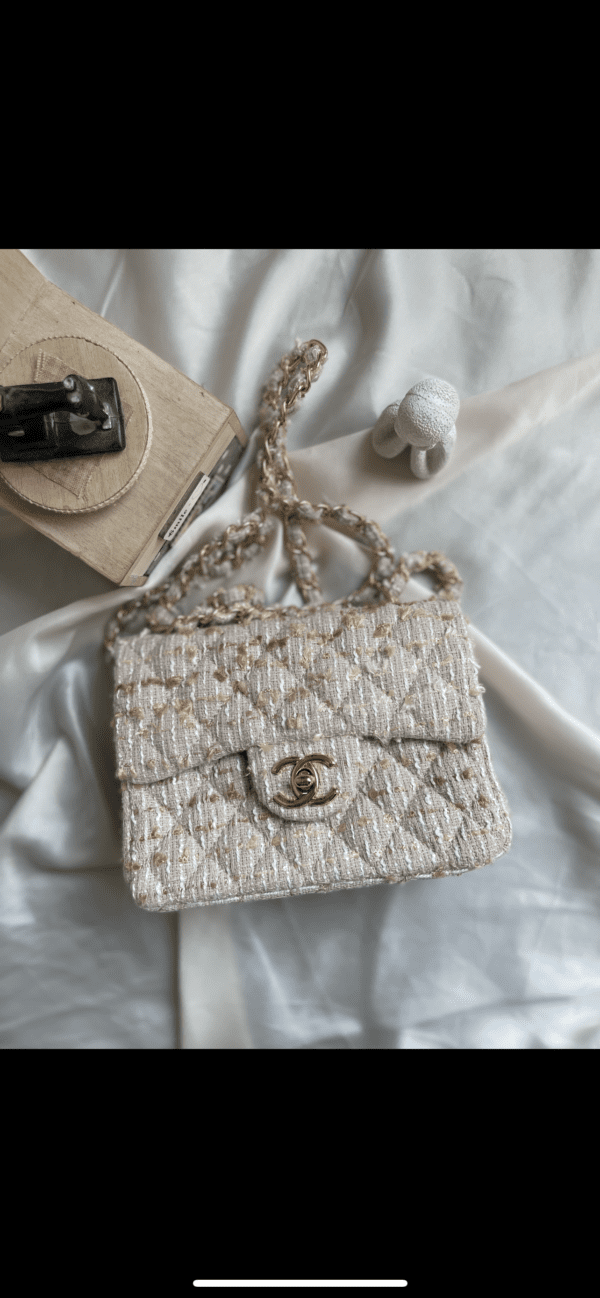 Chanel Mini