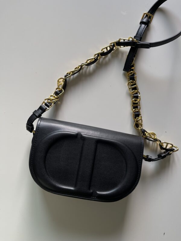 Dior with box