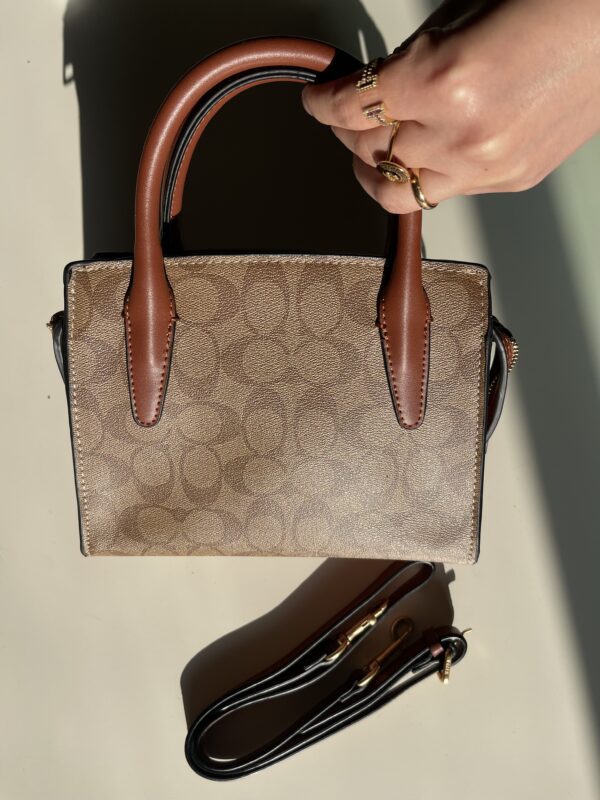 Coach - Image 3