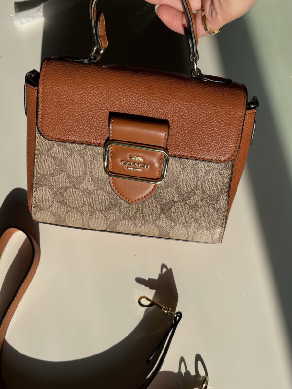 Coach - Image 3
