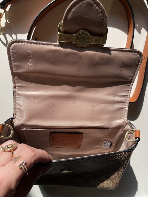 Coach - Image 5
