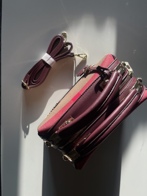 Burberry - Image 4