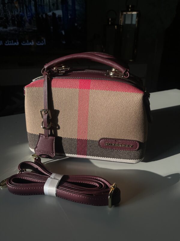 Burberry - Image 2