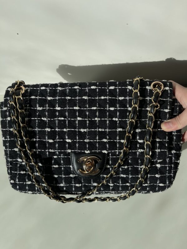 Chanel Large