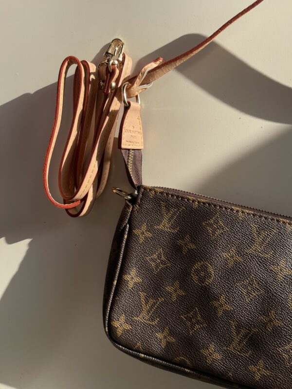 Louis Vuitton - Image 2
