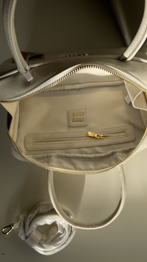 MIU MIU (medium) - Image 3