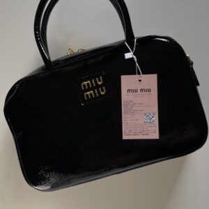 MIU MIU (medium)