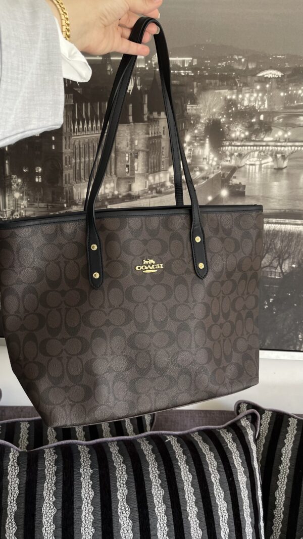 Coach - Image 2