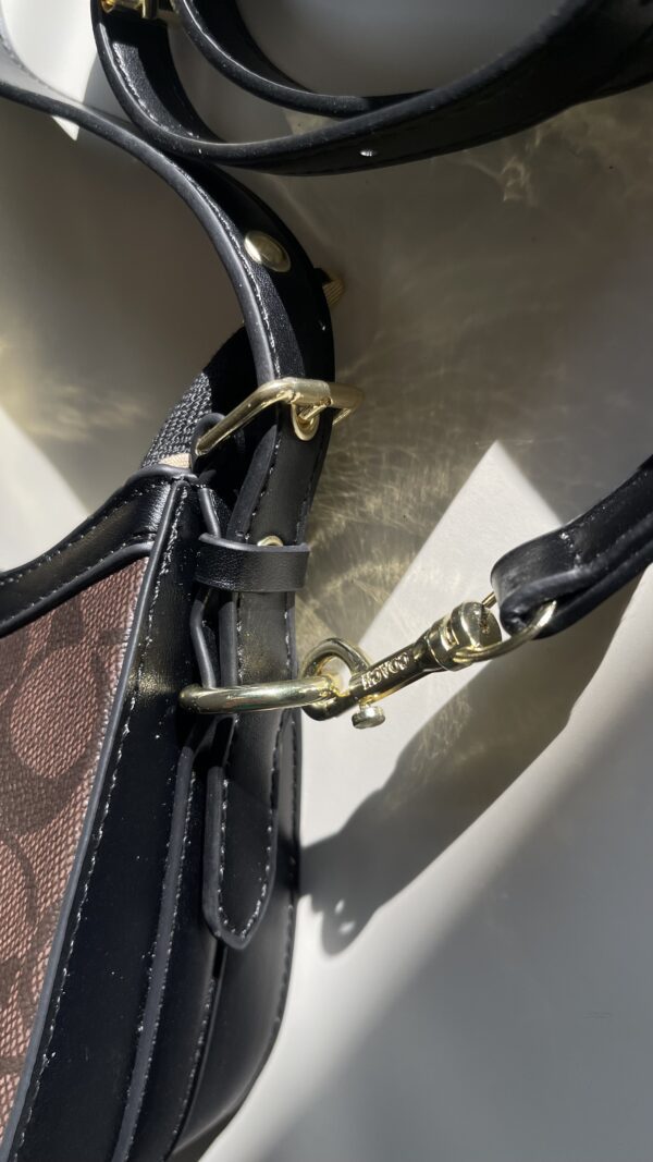 Coach - Image 4