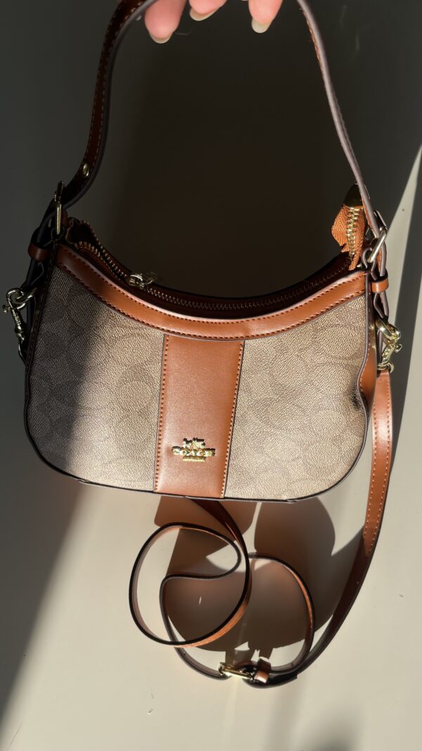Coach - Image 2