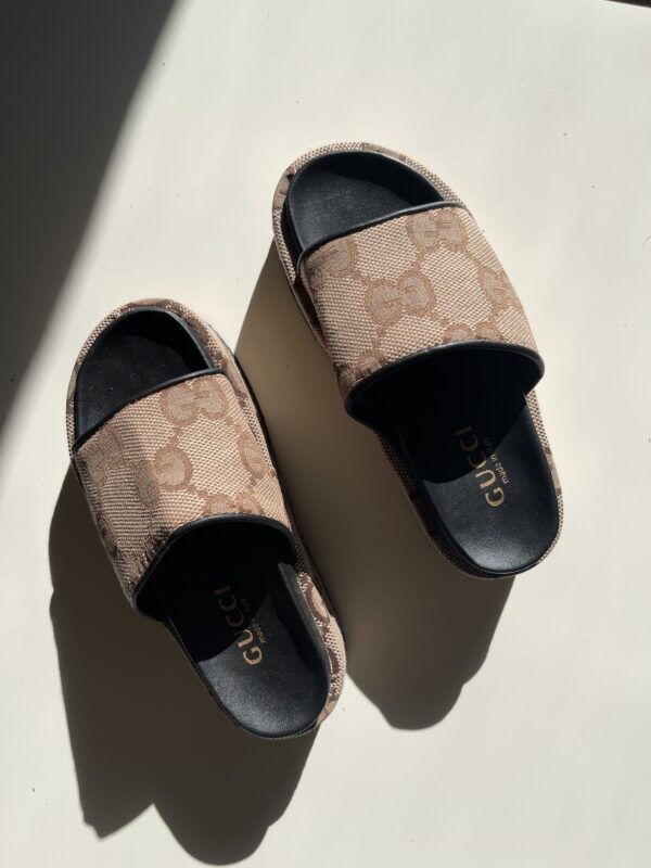 Gucci slipper